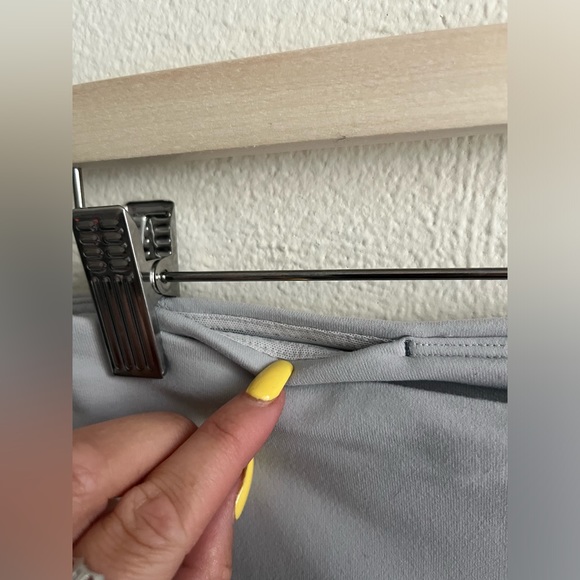 Victoria Secret “Knockout” Sport leggings - Picture 4 of 6